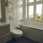 Abracadabra Apartment *